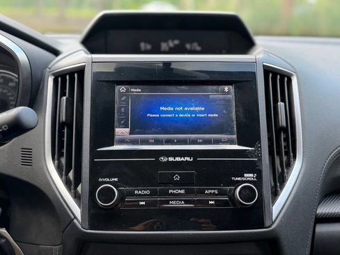 Used 2018 Subaru Crosstrek 2.0i Premium AWD/4WD image 27
