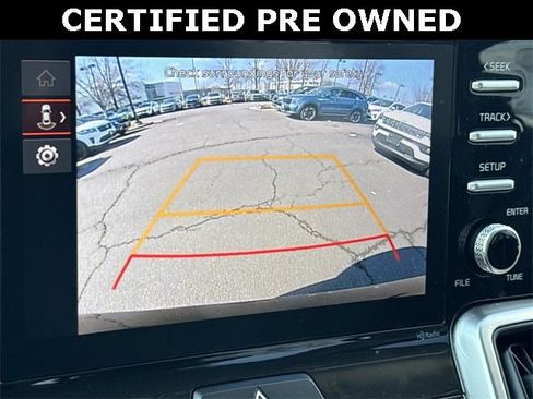 Used 2022 Kia Sorento LX image 20