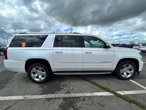 Used 2017 Chevrolet Suburban Premier AWD/4WD image 6