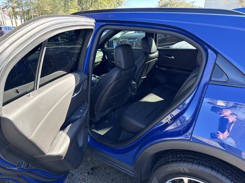 Used 2021 Cadillac XT4 Sport image 14