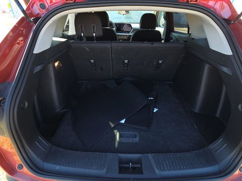 Used 2024 Chevrolet Trax LS w/ LS Convenience Package image 17