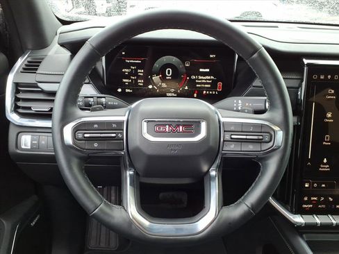 Used 2025 GMC Acadia Elevation image 20