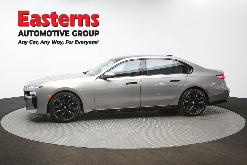 Used 2023 BMW 760i xDrive w/ Executive Package AWD/4WD image 65