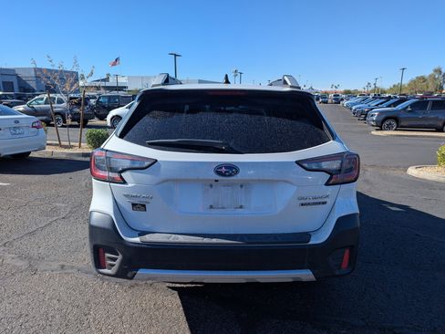 Used 2020 Subaru Outback Touring XT image 4