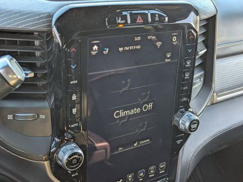 Used 2021 RAM 2500 Limited image 26