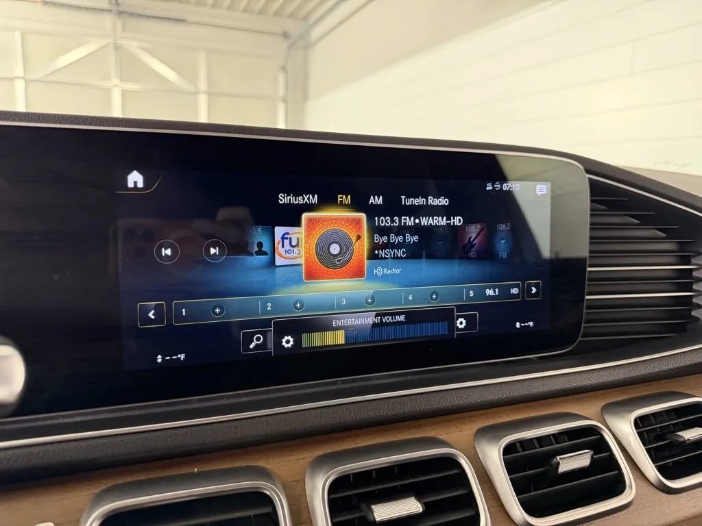 Used 2021 Mercedes-Benz GLE 350 4MATIC image 25