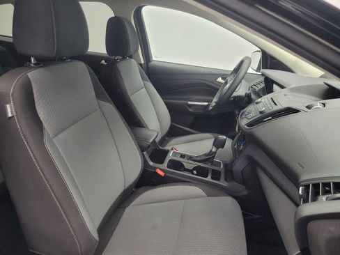 Used 2017 Ford Escape SE image 21