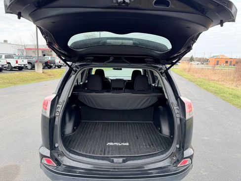 Used 2017 Toyota RAV4 LE w/ All Weather Liner Package image 7