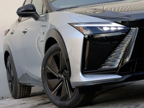 New 2026 Lexus RZ 450e image 4