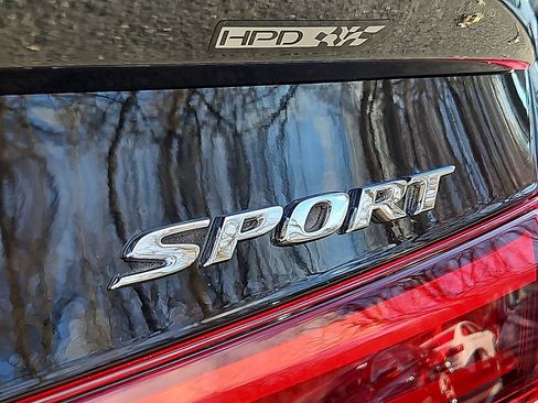 Used 2023 Honda Civic Sport image 32