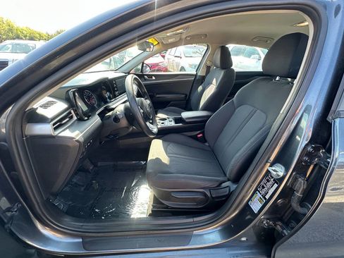 Used 2021 Kia K5 LXS image 15