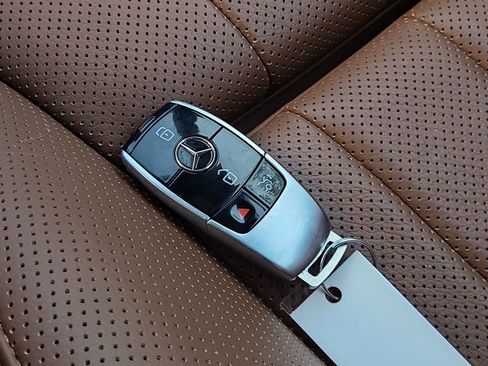 Used 2023 Mercedes-Benz E 450 Cabriolet image 30