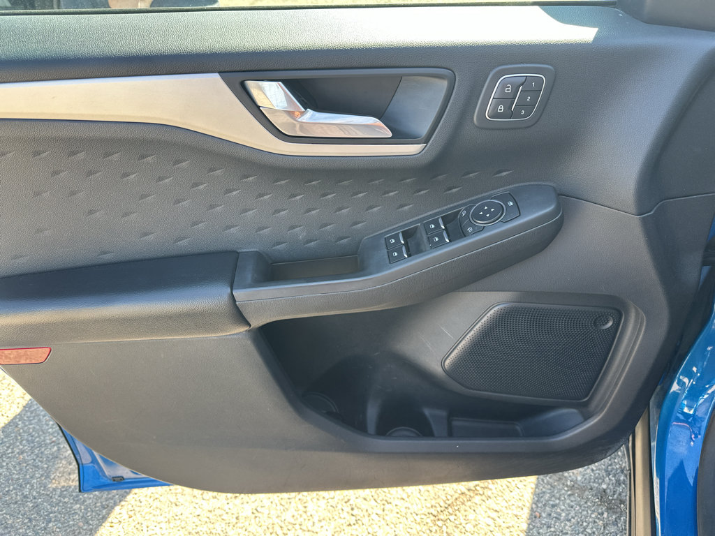 Used 2020 Ford Escape SEL AWD/4WD image 15