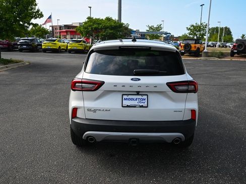Used 2024 Ford Escape Platinum w/ Class II Trailer Tow Package AWD/4WD image 6