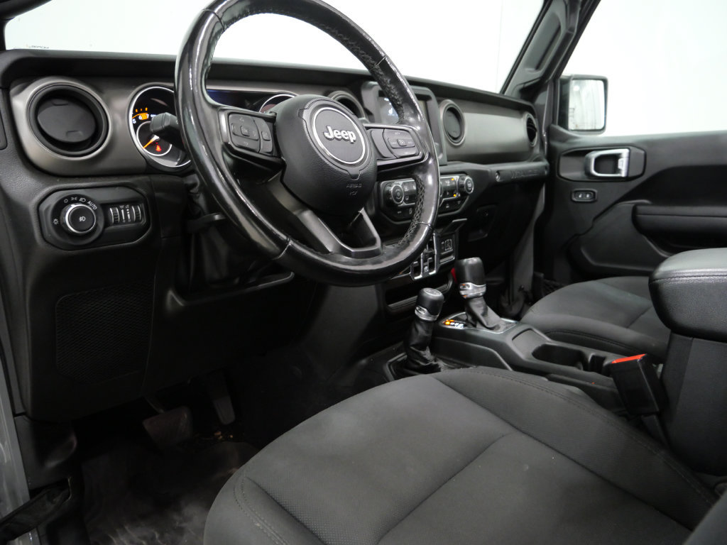 Used 2022 Jeep Wrangler Unlimited Sport AWD/4WD image 11