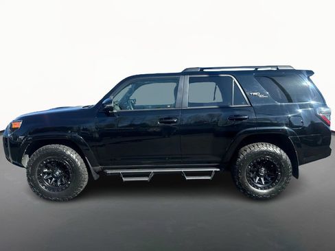 Used 2018 Toyota 4Runner TRD Off-Road Premium image 6