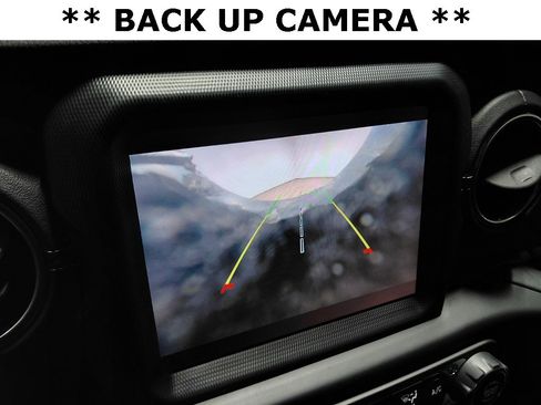 Certified 2019 Jeep Wrangler Unlimited Sahara image 12