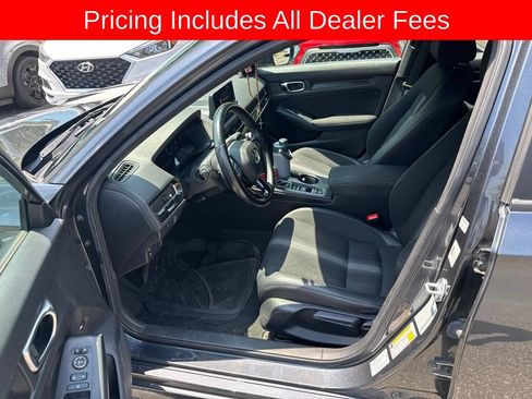 Used 2023 Honda Civic Sport image 7
