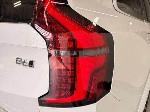 Used 2026 Volvo XC90 B6 Plus AWD/4WD image 5