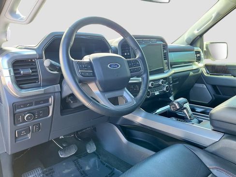 Used 2022 Ford F150 Lariat w/ Max Trailer Tow Package AWD/4WD image 9