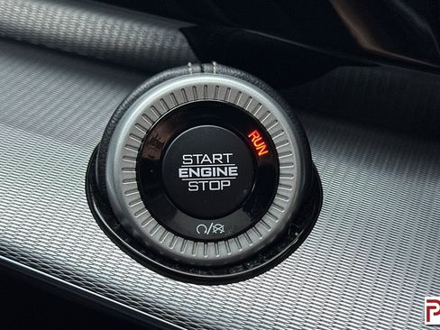 Used 2022 Jeep Grand Wagoneer Series I image 30