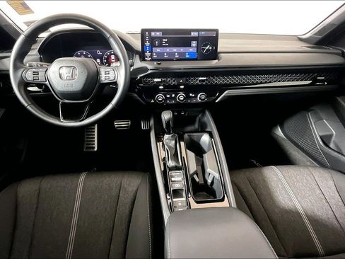 Used 2024 Honda Accord Sport image 11