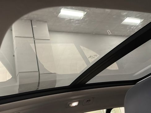 New 2026 Volvo XC40 B5 Plus w/ Climate Package image 25