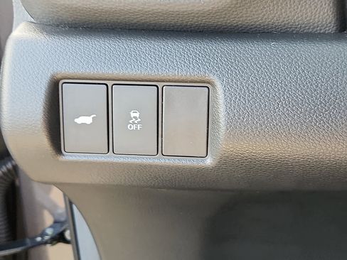 Certified 2025 Honda Pilot EX-L image 24