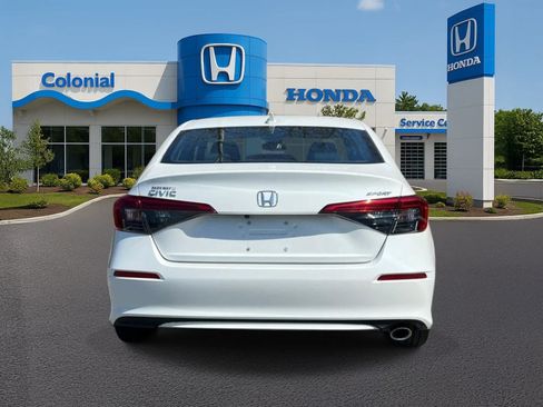 Used 2023 Honda Civic Sport image 5
