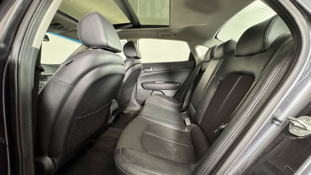 Used 2019 Kia Optima S w/ S Panoramic Sunroof Package FWD image 30