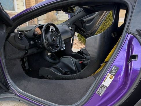 Used 2019 McLaren 600LT image 18