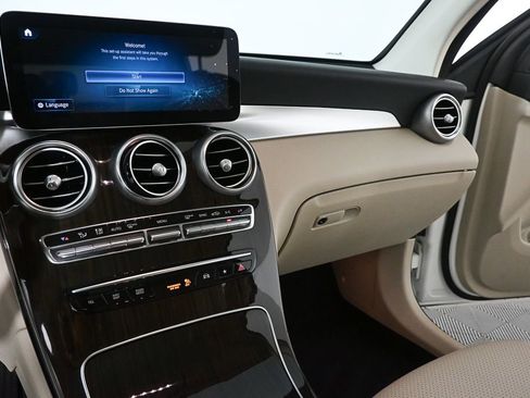 Certified 2022 Mercedes-Benz GLC 300 image 13