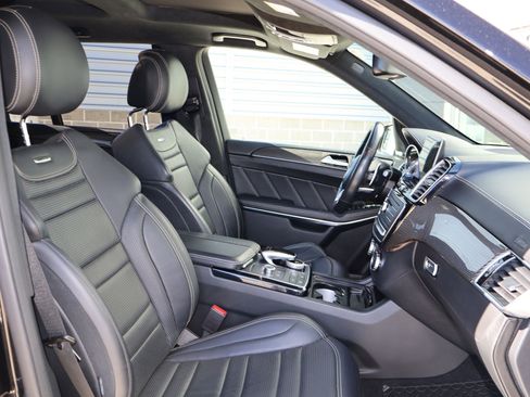 Used 2019 Mercedes-Benz GLS 63 AMG 4MATIC image 32