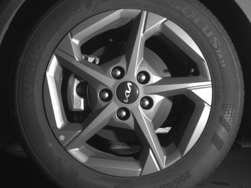 Used 2025 Kia K4 LXS image 12