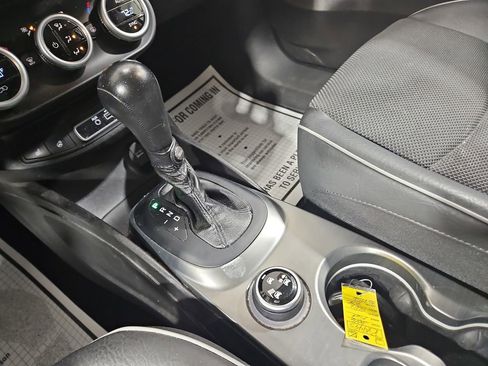 Used 2016 FIAT 500X Trekking image 23