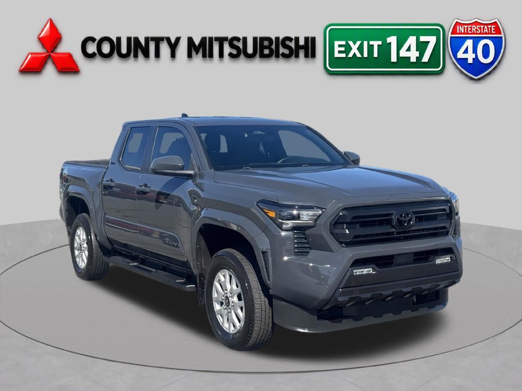 Used 2024 Toyota Tacoma SR5 RWD image 2