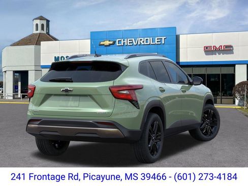 New 2026 Chevrolet Trax ACTIV w/ Driver Confidence Package FWD image 4