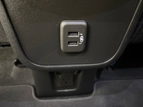 Used 2020 Chevrolet Equinox LT w/ Sport Edition AWD/4WD image 4