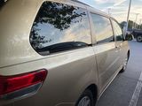 Used 2011 Toyota Sienna image 6