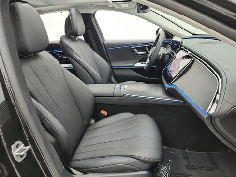 Used 2026 Mercedes-Benz E 450 4MATIC Sedan image 33
