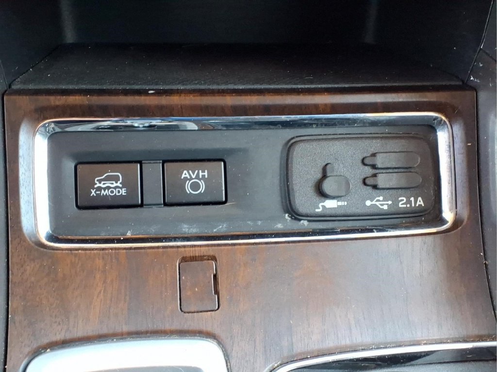 Used 2022 Subaru Ascent Touring AWD/4WD image 15