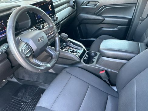 Certified 2023 Chevrolet Colorado Trail Boss w/ Advanced Trailering Package image 10