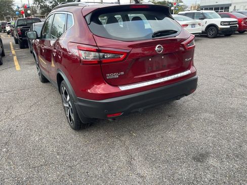 Used 2022 Nissan Rogue Sport SL image 16