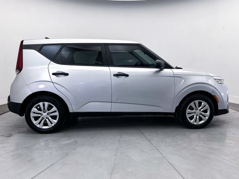 Used 2020 Kia Soul LX FWD image 29