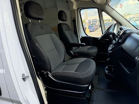 Used 2017 RAM ProMaster 2500 FWD image 17