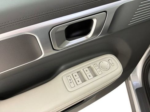 Used 2025 Hyundai Santa Fe SEL image 13