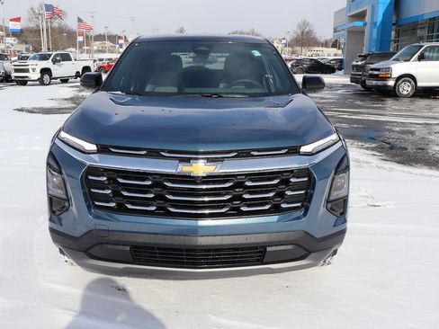 New 2026 Chevrolet Equinox LT w/ Convenience Package II image 25