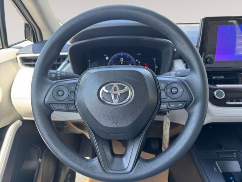 New 2026 Toyota Corolla Cross L FWD image 12
