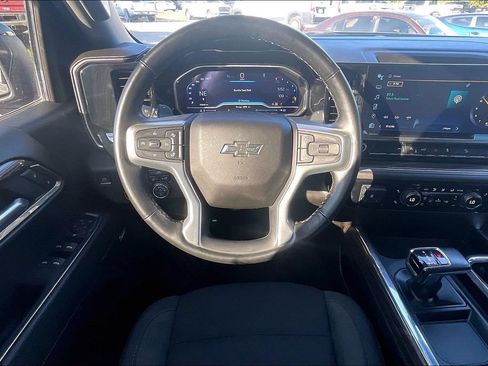 Used 2024 Chevrolet Silverado 1500 RST w/ Convenience Package II AWD/4WD image 5