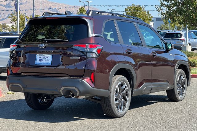 New 2026 Subaru Forester Touring AWD/4WD image 4
